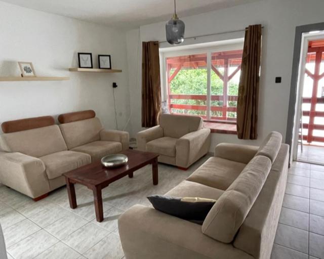Boni Apartman Miskolc Esterno foto